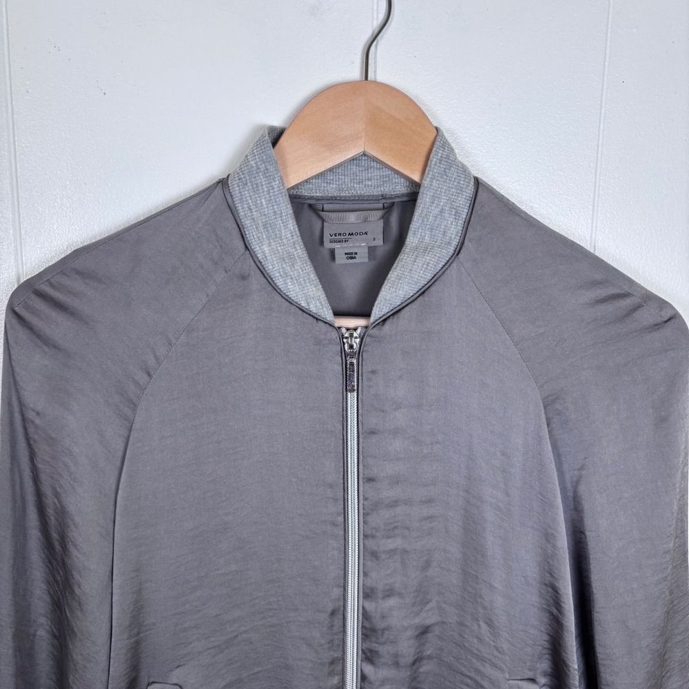 Vero Moda Bomber Jacket Lightweight Casual Zip Up Gray Small - Picture 2 of 9
